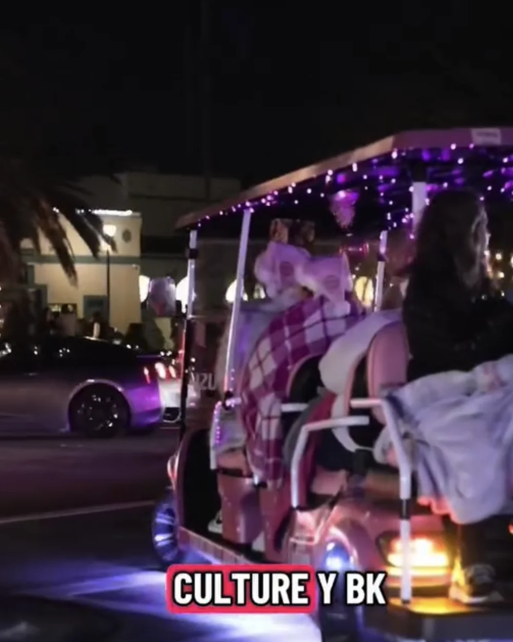 Tour nocturno rosado de Pinkmas en St. Augustine